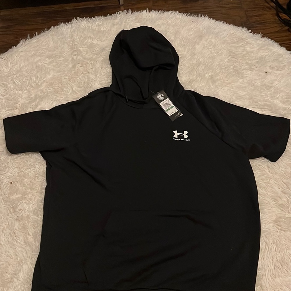 Short sleeve Nike hoodie